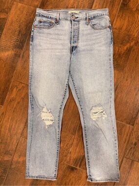 Light Wash Ripped Jeans - Wedgie Straight Fit